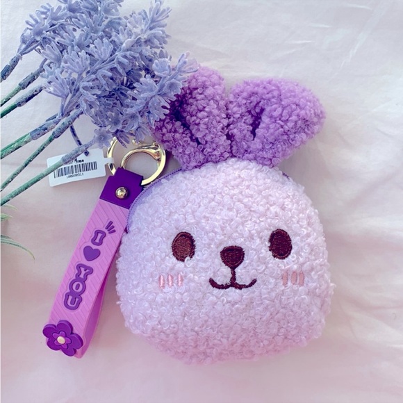 NWT Sherpa bunny coin pouch/keychain/bag charm, OS, purple - Picture 1 of 8